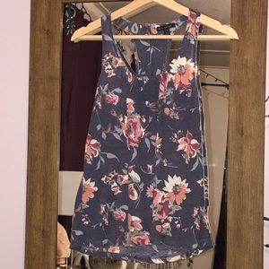 American eagle floral tank top
